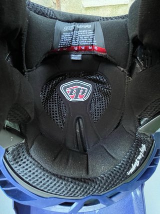 Casco Troy Lee Designs D3 MTB