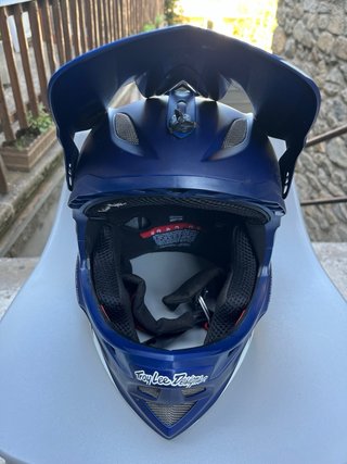 Casco Troy Lee Designs D3 MTB