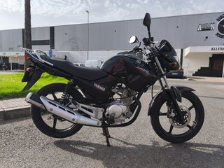 Yamaha YBR 125 Negra