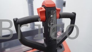 Apilador Eléctrico 1200 Kg - 1600 mm - 16020