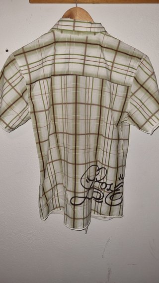 Camisa de cuadros manga corta