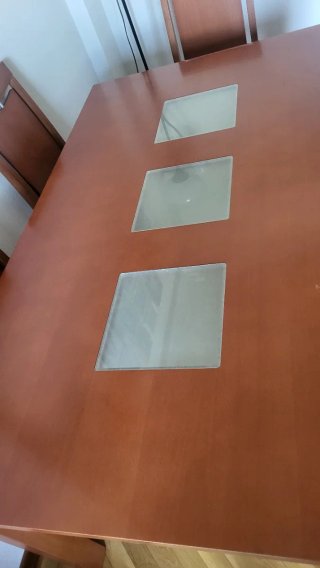 Mesa de comedor madera y cristal
