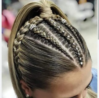 Realizo cualquier tipo de trenzas y peinados