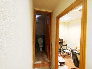 Local comercial en venta en Peñagrande en Madrid