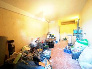 Local comercial en venta en Peñagrande en Madrid