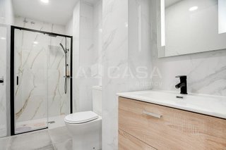 Oficina en venta en Centre en Hospitalet de Llobregat, L´