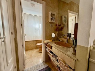 Casa adosada en venta en Nueva Andalucía centro en Marbella