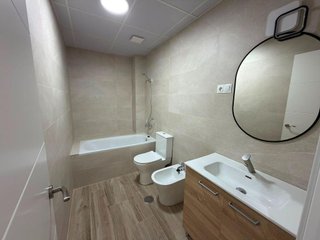 Piso en alquiler en Villayuventus-Renfe en Parla