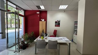 Local comercial en venta en Gamonal en Burgos