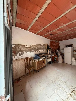 Local comercial en venta en Novelda