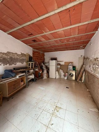 Local comercial en venta en Novelda