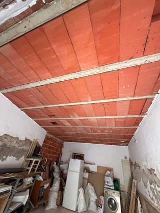 Local comercial en venta en Novelda