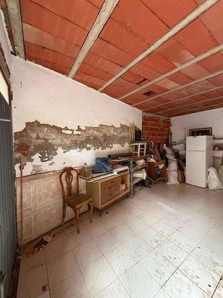 Local comercial en venta en Novelda