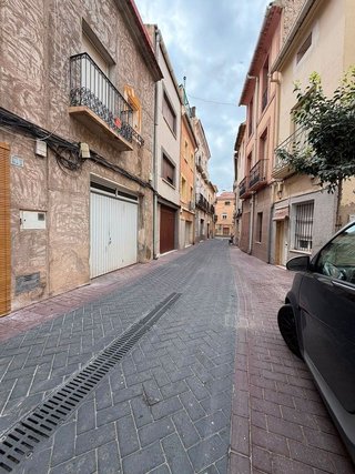 Local comercial en venta en Novelda