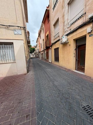 Local comercial en venta en Novelda
