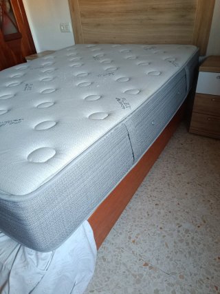 Colchón y canapé 135 cm
