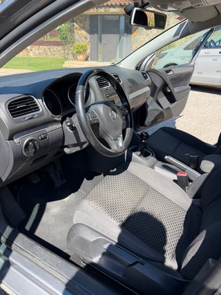 VW Golf Bluemotion TDI (2012)