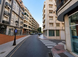 Local comercial en venta en Centro en Huelva
