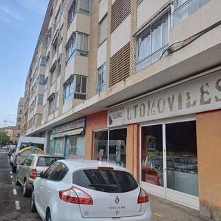 Local comercial en alquiler en Campo de la Juventud en Palencia