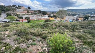 Solar en venta en Vallirana