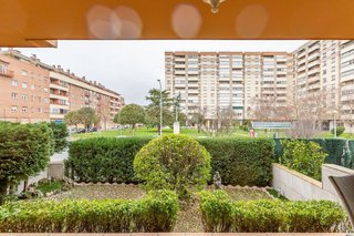 Casa adosada en venta en Barañain