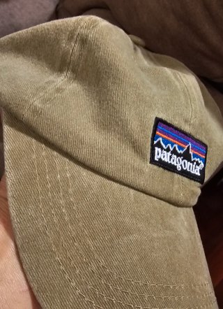 Gorra nueva con Logo Montaña.