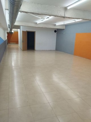 Local comercial en alquiler en Montmeló