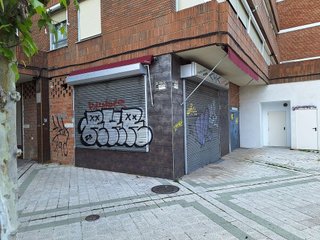 Local comercial en venta en El Cristo en Palencia