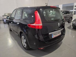RENAULT Grand Scenic Dynamique TCE 130 7 plazas