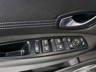 RENAULT Grand Scenic Dynamique TCE 130 7 plazas
