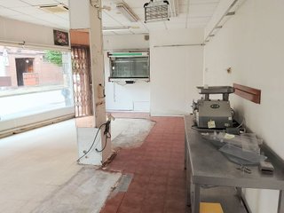 Local comercial en venta en Natahoyo en Gijón