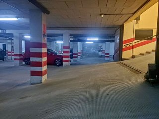 Garaje en venta en Sanlúcar la Mayor