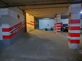 Garaje en venta en Sanlúcar la Mayor