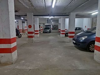 Garaje en venta en Sanlúcar la Mayor