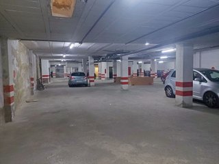 Garaje en venta en Sanlúcar la Mayor