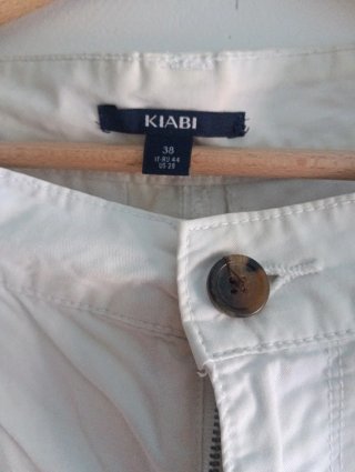 Shorts blancos hombre