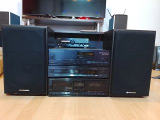 Cadena Hi-Fi Pioneer Negra