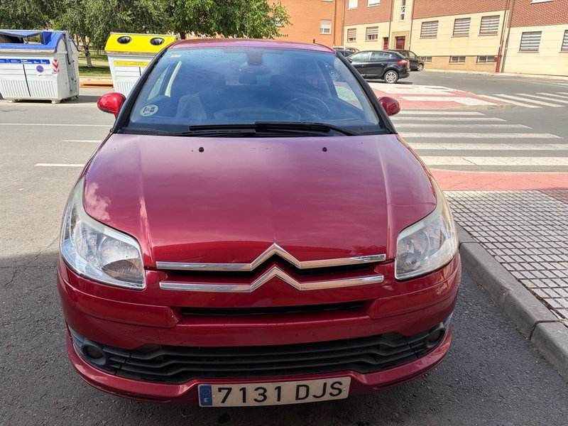 Citroen C4 2004 - foto 1