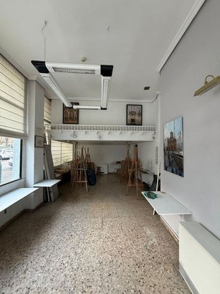 Local comercial en venta en Azpilagaña en Pamplona