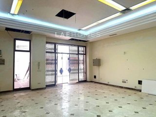 Local comercial en venta en Zona Puerto Deportivo en Fuengirola