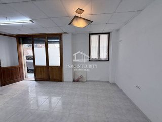 Local comercial en venta en Este en Castellón de la Plana