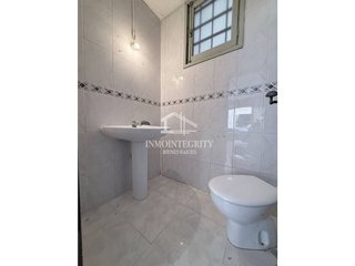 Local comercial en venta en Este en Castellón de la Plana