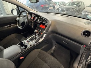 PEUGEOT 3008 Style 1.6 BlueHDI 120 EAT6
