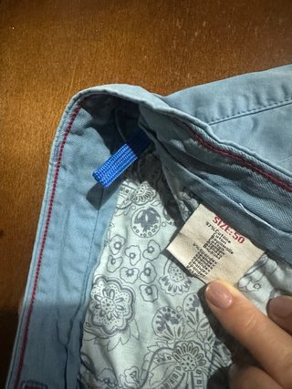 Pantaloni corti azzurro chiaro