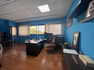 Oficina en venta en Oeste en Jerez de la Frontera