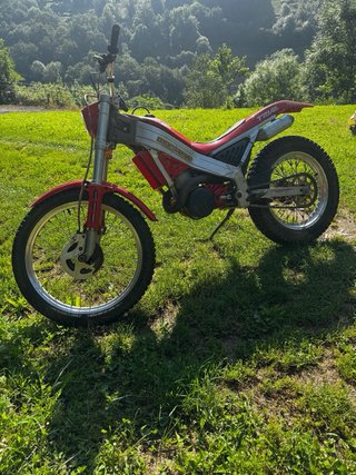 Montesa Cota 311 Trial Roja/Plata