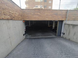 Garaje en alquiler en La Garena en Alcalá de Henares