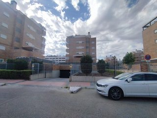 Garaje en alquiler en La Garena en Alcalá de Henares