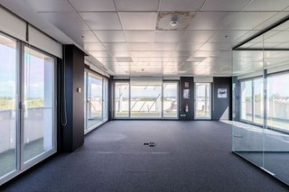 Oficina en alquiler en Valdemarín en Madrid