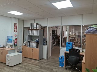 Nave industrial en venta en Polígonos - Recinto Ferial Cortijo de Torres en Málaga
